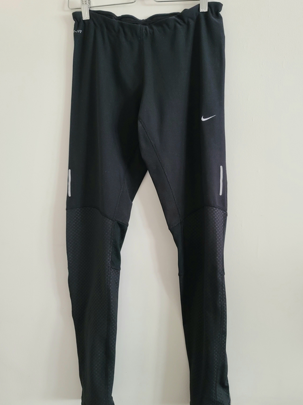 Nike Black Women’s Running Tights with Reflective Accents